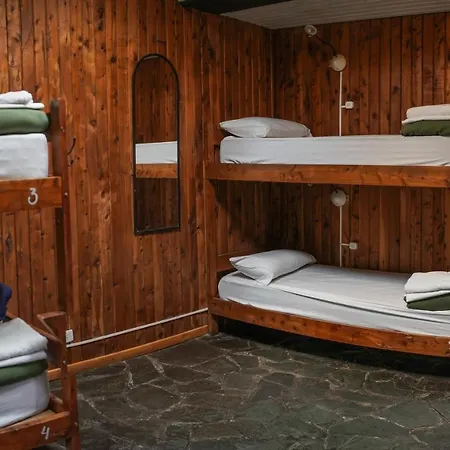 Alaska Patagonia Hostel San Carlos de Bariloche Exterior photo